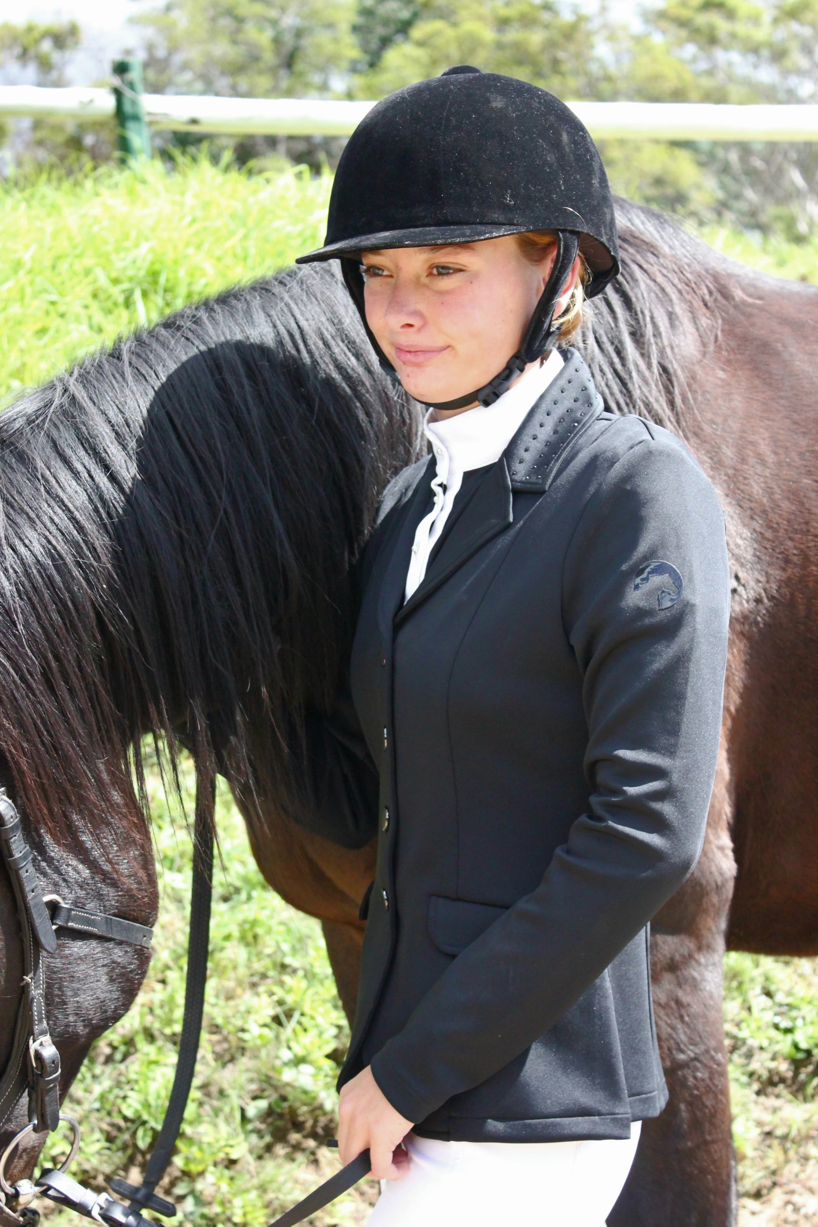 Jacket Solo Diamante Collar
