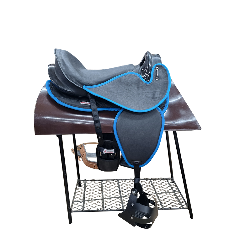 Saddle Endurance Clover Solo